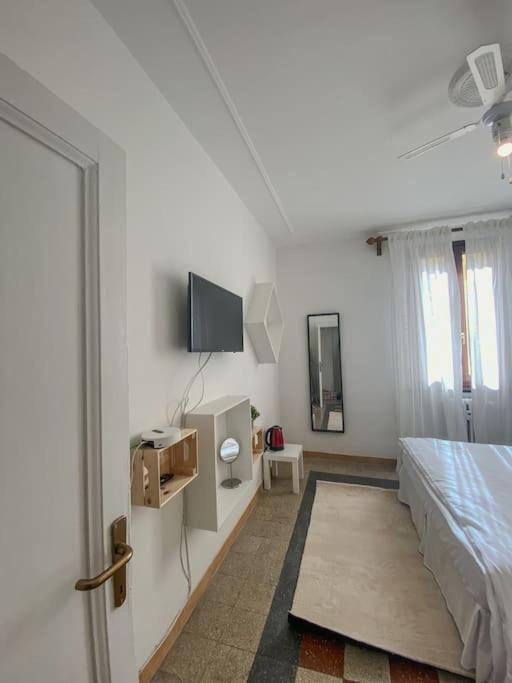 Apartamento Netflix & Wi-fi Dacia Roma